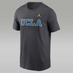 Playera universitaria Nike para hombre UCLA Bruins Primetime Wordmark - Antracita
