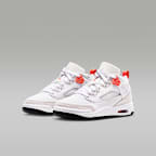 Tenis para niños grandes Jordan Spizike Low