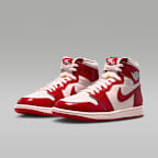 Air Jordan 1 Retro High OG Women's Shoes