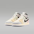 Air Jordan 1 Mid SE Big Kids' Shoes