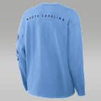 Playera de manga larga universitaria marca Jordan para hombre North Carolina Academic Max90 Pocket