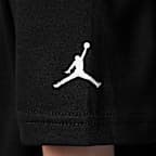 Conjunto de 2 piezas con shorts para niños talla pequeña Jordan Flight Essentials