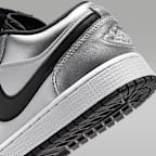 Air Jordan 1 Low SE Older Kids' Shoes