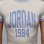 ジョーダン ウィメンズ クロップド グラフィック Tシャツ