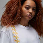 Jordan Women's Oversized Graphic T-Shirt