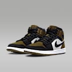 Air Jordan 1 Mid SE Women's Shoes