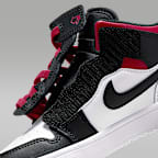 Jordan 1 Mid Alt Younger Kids' Shoes