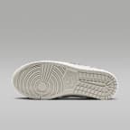 Air Jordan Skyline Low Damenschuh
