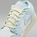 エア ジョーダン 1 LOW SE ジュニアシューズ