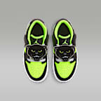 Jordan 1 Low Alt SE Younger Kids' Shoes
