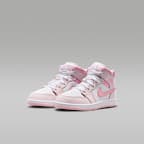 Jordan 1 Mid Younger Kids' Shoes
