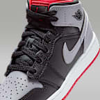 Air Jordan 1 Mid Big Kids' Shoes