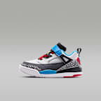 Tenis para niños de preescolar Jordan Spizike Low SE - Gris neutro/Azul surfero/Sombra oscuro/Amarillo universitario