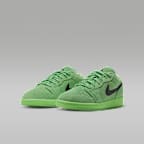 Air Jordan 1 Low SE Older Kids' Shoes