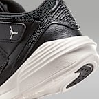 Jordan Max Aura 5 Younger Kids' Shoes