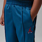 Conjunto deportivo de 2 piezas Dri-FIT infantil Jordan Brooklyn Essentials