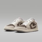 Tenis para mujer Air Jordan 1 Low SE