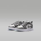 Jordan 1 Low Alt SE Younger Kids' Shoes