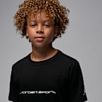 Playera para niños talla grande Jordan Dri-FIT Sport
