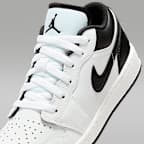 Air Jordan 1 Low Older Kids' Shoes