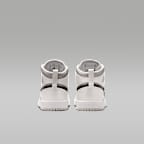 Skor Jordan 1 Mid SE för barn