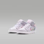 Jordan 1 Mid SE Younger Kids' Shoes