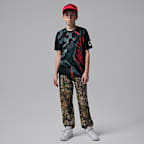 Playera Jumpman Stencil Splatter para niños talla grande Jordan