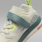 Jordan Spizike Low Younger Kids' Shoes