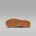 Air Jordan 1 Mid SE Older Kids' Shoes