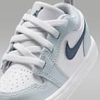 Tenis para bebé e infantil Jordan 1 Low Alt