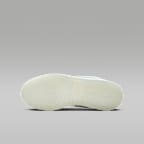 エア ジョーダン 1 LOW SE ジュニアシューズ