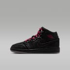 Air Jordan 1 Mid SE Big Kids' Shoes