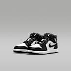 Jordan 1 Mid SE Younger Kids' Shoes