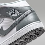 Air Jordan 1 Mid Women's Shoes