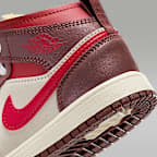 Jordan 1 Mid SE Younger Kids' Shoes