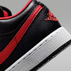 Air Jordan 1 Low Older Kids' Shoes