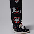 Conjunto de sudadera con gorro sin cierre Interstate 23 de 2 piezas con tejido Fleece infantil Jordan 