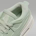 Air Jordan 4 RM Women's Shoes