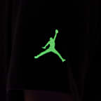 Playera para niños talla grande Glow "Sky Is Not The Limit" Jordan