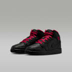 Chaussure Air Jordan 1 Mid SE pour ado