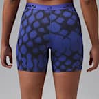 Jordan Sport Pantalón corto de 13 cm y talle alto Dri-FIT - Mujer