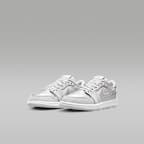 Jordan 1 Retro Low 'Silver' Younger Kids' Shoes