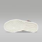 Sapatilhas Air Jordan 1 Mid para mulher