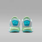 Tenis de básquetbol Luka 4 "Navigator"