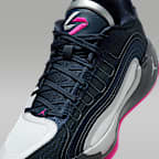 ルカ 4 PF "Navidor" バスケットボールシューズ