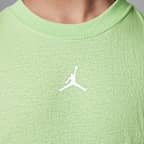 Playera Core para niños talla grande Jordan Dri-FIT Sport