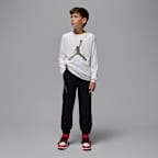 Playera de manga larga Jumpman Drip para niños talla grande Jordan
