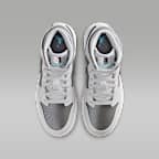 Air Jordan 1 Mid SE Older Kids' Shoes