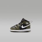 Black/Medium Olive/White