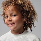 Conjunto de 2 piezas con sudadera de cuello redondo infantil Jordan Brooklyn Fleece
